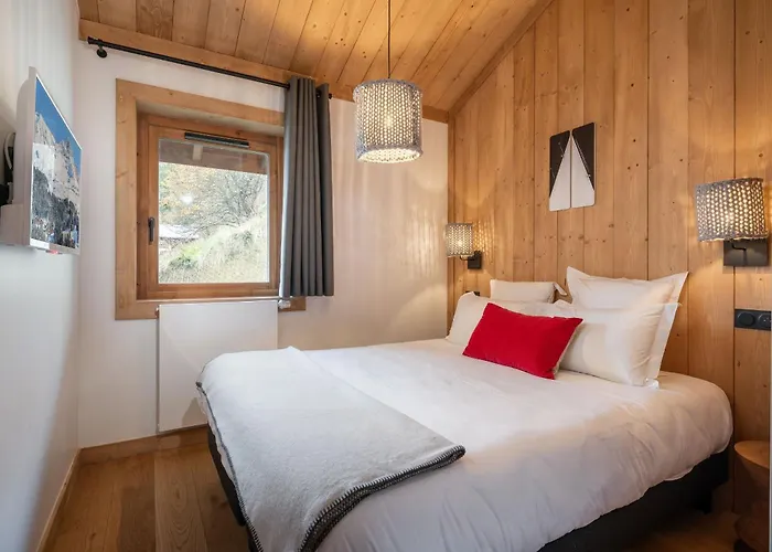 Peridot Champagny-en-vanoise - By Emerald アパート *