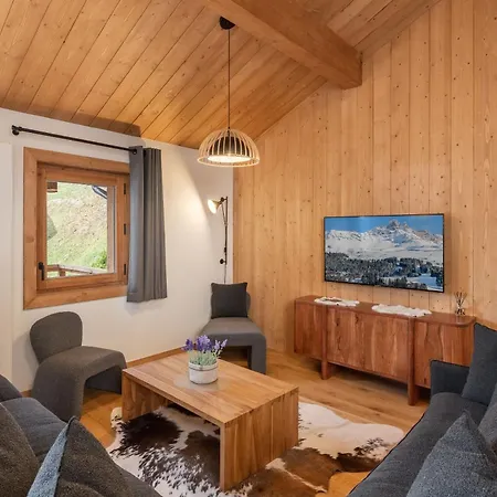 Peridot Champagny-en-vanoise - By Emerald * 拉普拉涅