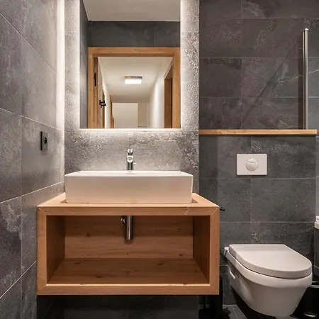 Daire Peridot Champagny-en-vanoise - By Emerald *