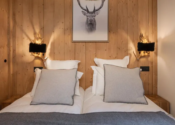 Peridot Champagny-en-vanoise - By Emerald * 拉普拉涅