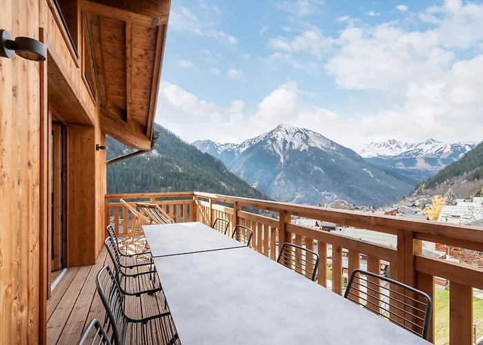 Peridot Champagny-en-vanoise - By Emerald *